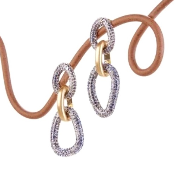 🌺🎉HP🎉🌺 NWT Reyes Crystal Earrings Light Sapphire - Picture 15 of 16